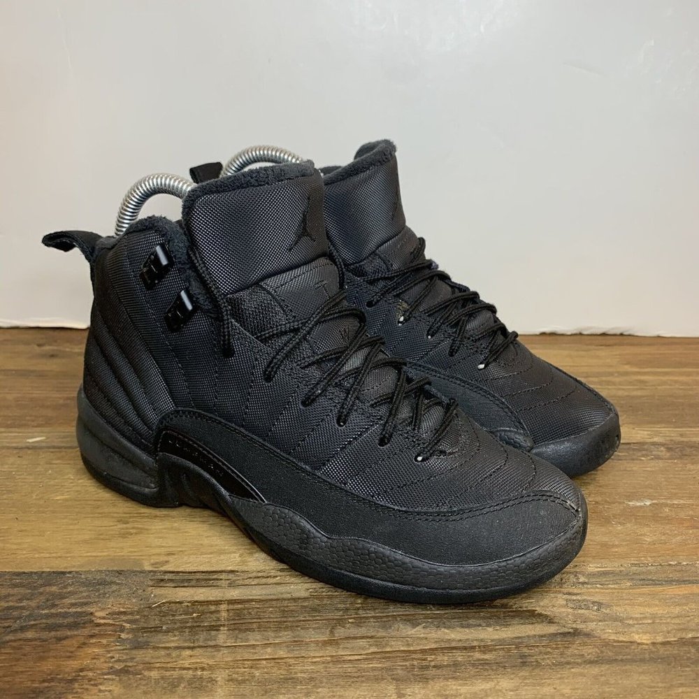 Nike Air Jordan Retro 12 XII GS Winterized Winter BQ6852-001 Size 4Y / 5.5Women